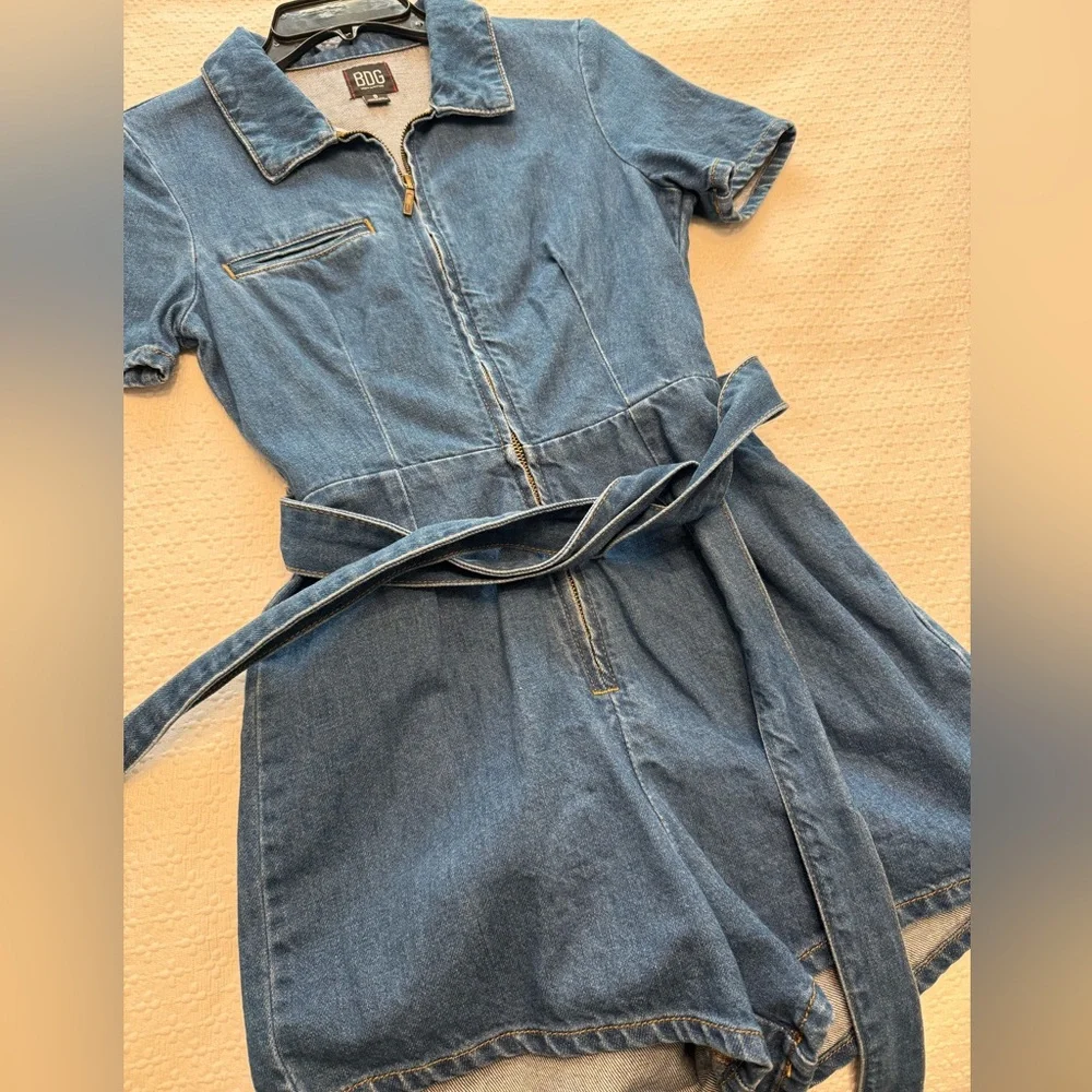 BDG Denim Romper - Picture 6 of 8